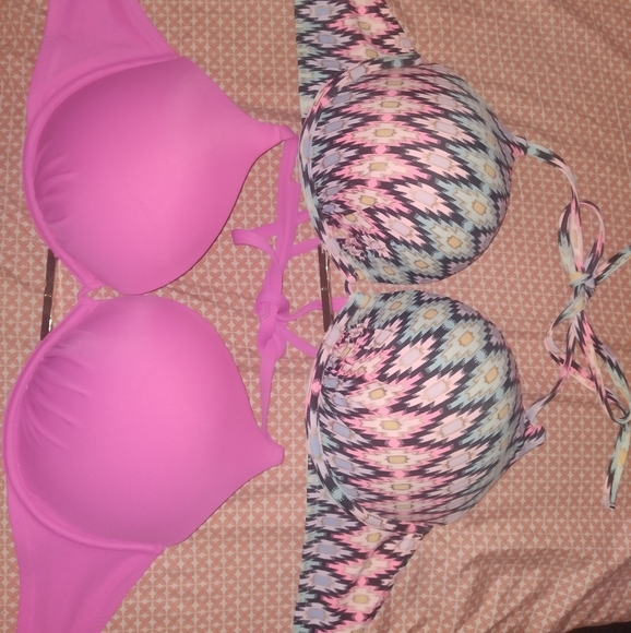 Victoria secret bathingsuit tops - Picture 1 of 3